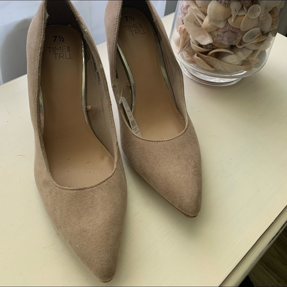 Tan Heels